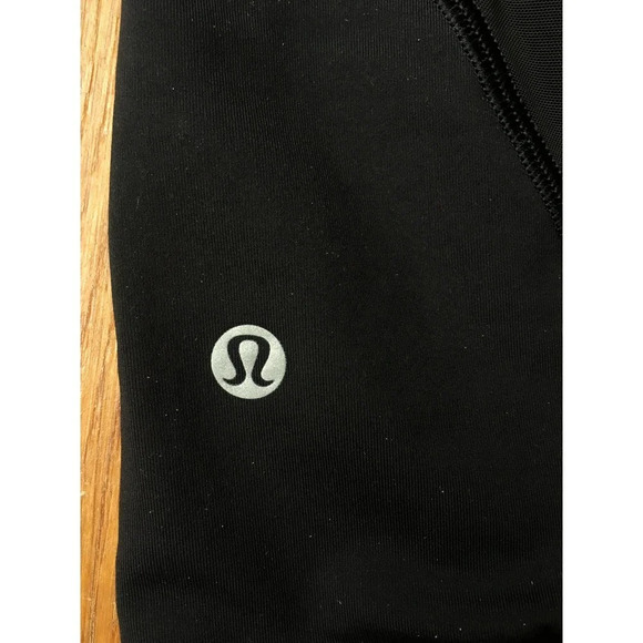 Lululemon Home Stretch Crop 19” Medium Rise Size 4 - Picture 7 of 7